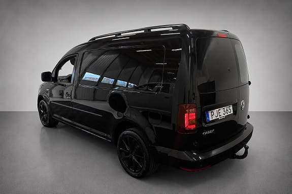 Volkswagen Caddy Maxi 3 of 5
