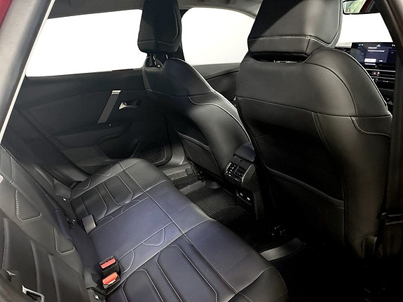 Citroen E-C4 X 14 of 19