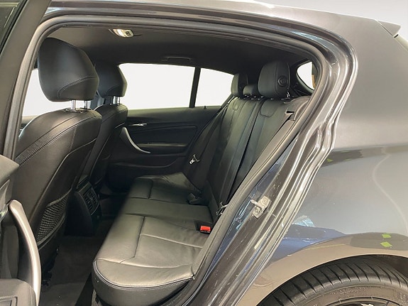 BMW 120 10 of 15