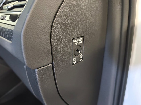 Volkswagen Tiguan 11 of 25