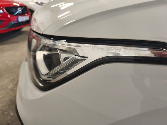 Volkswagen Tiguan 25 of 25