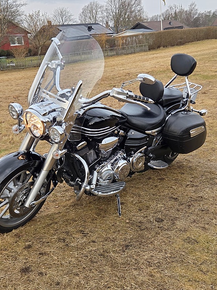 Yamaha XV1900A Midnight Star 7 of 9