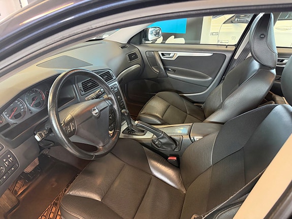 Volvo S60 4 of 4