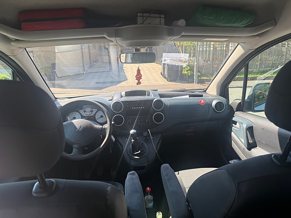 Peugeot Partner Tepee 5 of 5