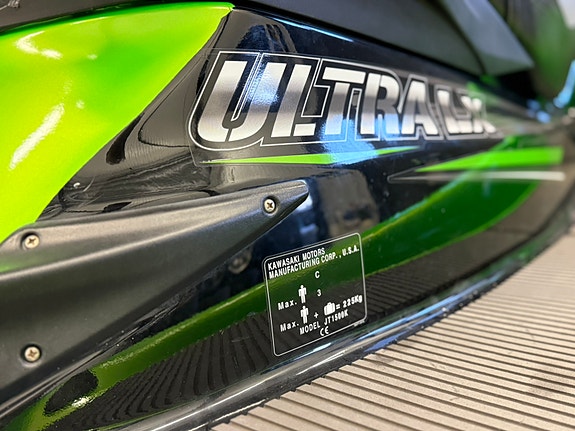 Kawasaki Ultra LX med 80 släp 9 of 11