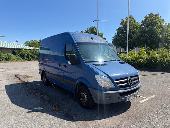 Mercedes-Benz Sprinter 316 2 of 5
