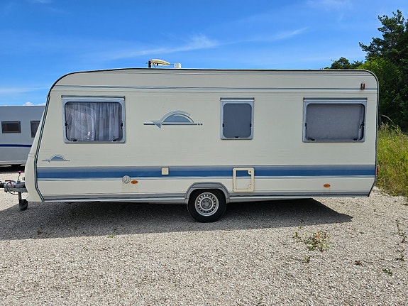 Adria Unica B 502 UL *Långbäddar *Alde *Förtält 4 of 19