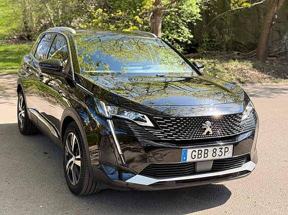 Peugeot 3008 2 of 11