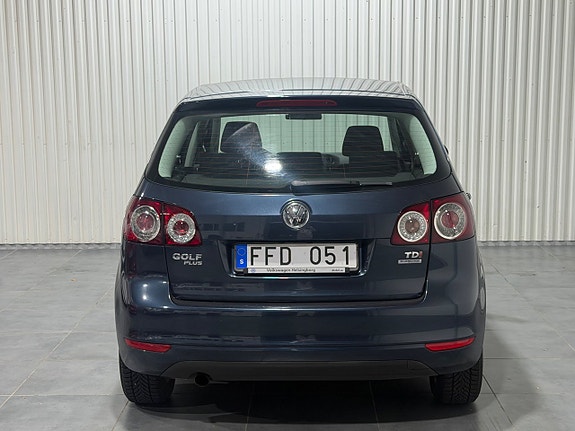 Volkswagen Golf Plus 11 of 14