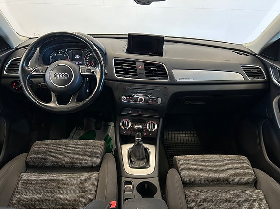 Audi Q3 11 of 18