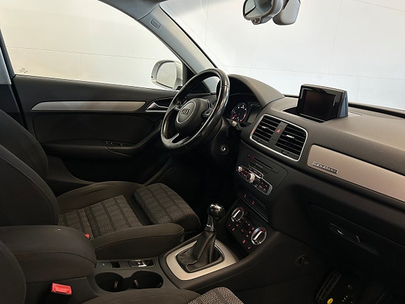 Audi Q3 8 of 18