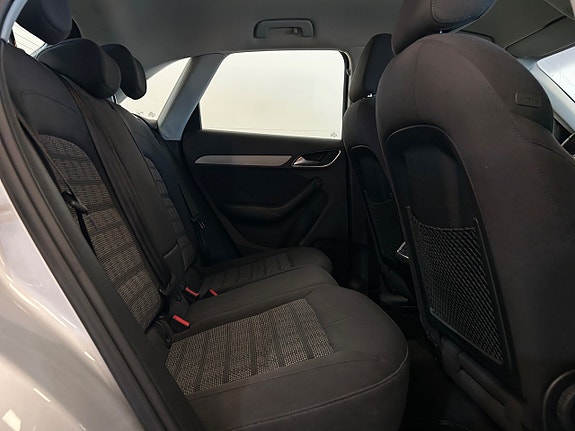 Audi Q3 10 of 18