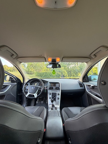 Volvo XC60 4 of 4