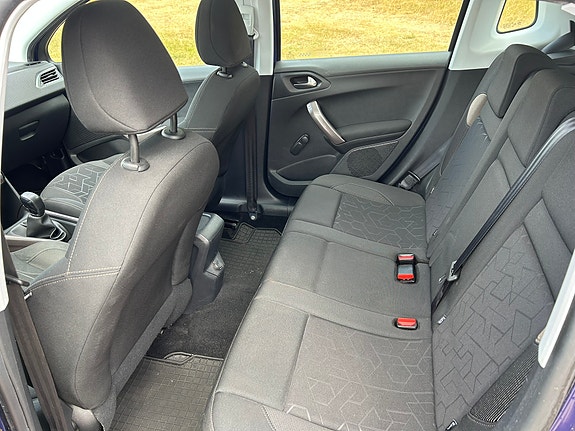 Peugeot 2008 5 of 5