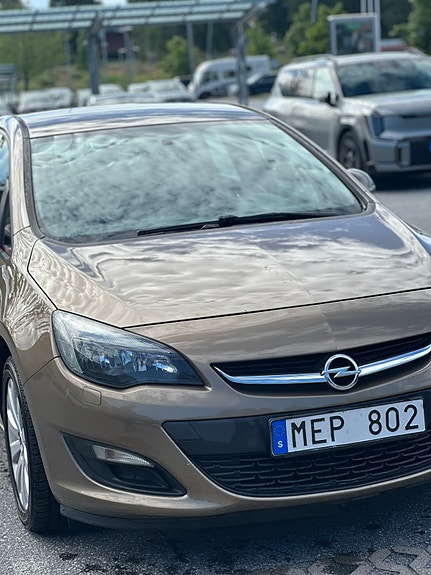 Opel Astra 3 of 6
