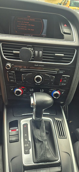 Audi A4 9 of 15