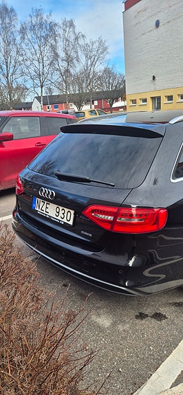 Audi A4 14 of 15