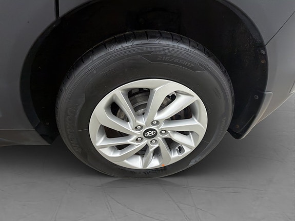 Hyundai Tucson 30 of 30