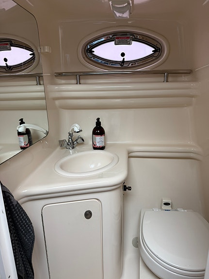 Sea Ray Sundancer 275 2005 8 of 8