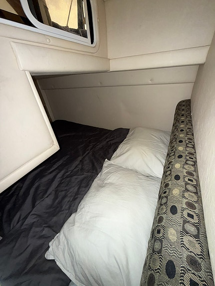 Sea Ray Sundancer 275 2005 5 of 8