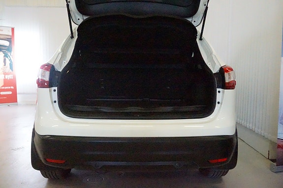 Nissan Qashqai 4 of 5