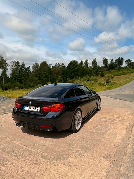 BMW 430d 3 of 5