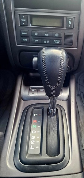 Hyundai Elantra 21 of 21