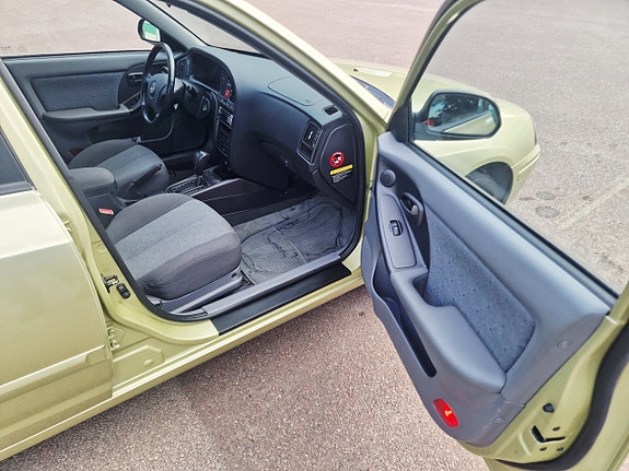 Hyundai Elantra 11 of 21