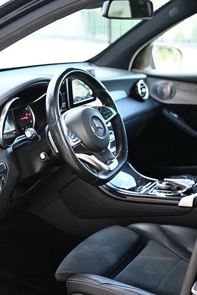 Mercedes-Benz GLC220 d 6 of 8