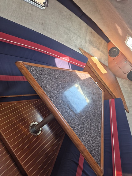 Bayliner 2755 Ciera Sunbridge 2 of 5