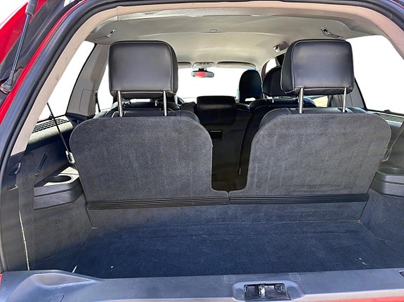 Volvo XC90 12 of 23