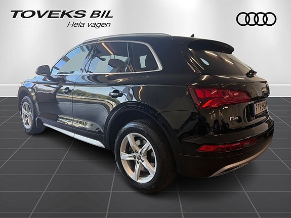 Audi Q5 3 of 11