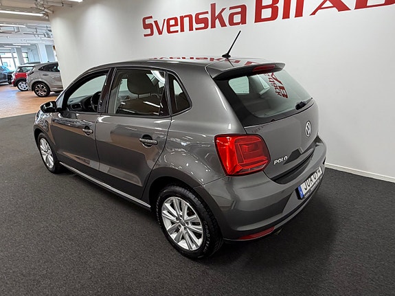 Volkswagen Polo 3 of 5