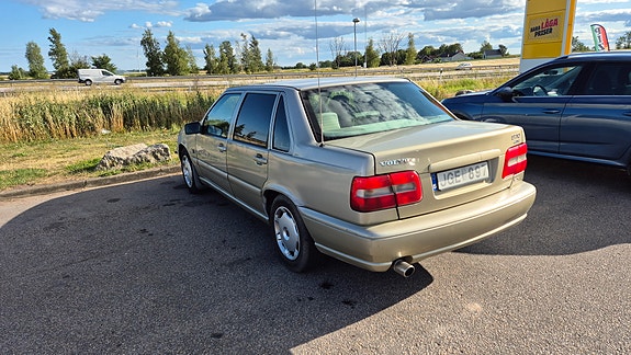 Volvo S70 4 of 7