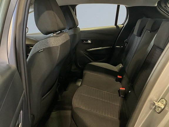 Peugeot 208 11 of 20