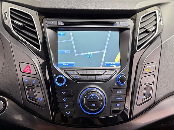 Hyundai i40 15 of 26