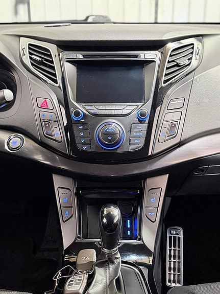 Hyundai i40 14 of 26