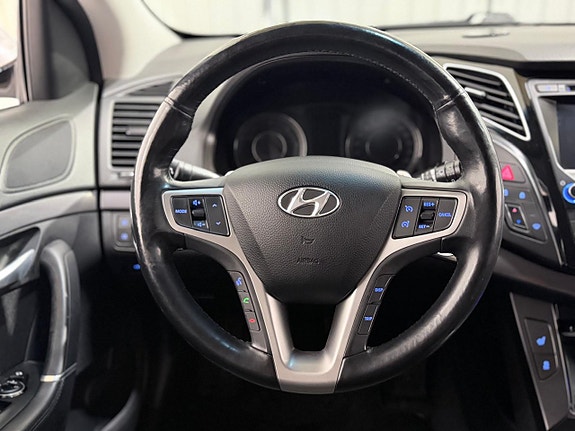 Hyundai i40 13 of 26