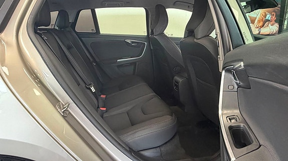 Volvo V60 15 of 20