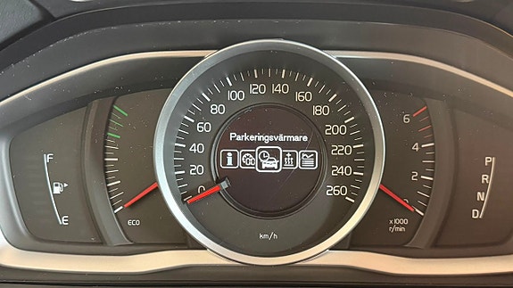 Volvo V60 12 of 20