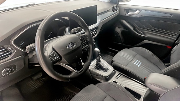 Ford Focus 12 of 17