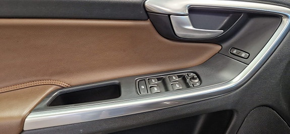 Volvo XC60 23 of 26