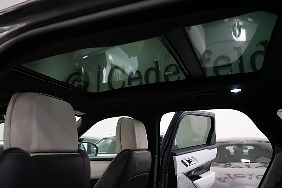 Land Rover Range Rover Velar 13 of 26
