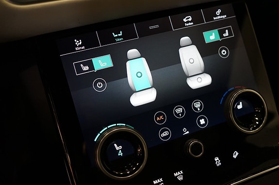 Land Rover Range Rover Velar 18 of 26