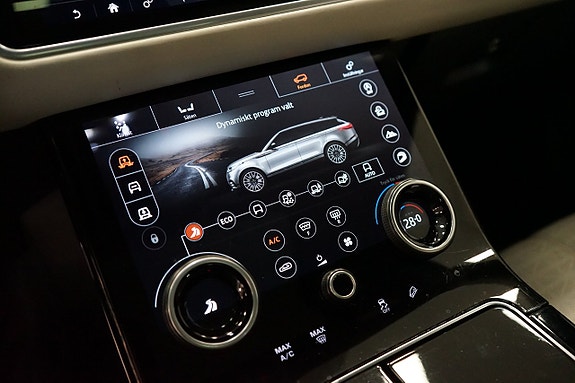 Land Rover Range Rover Velar 20 of 26