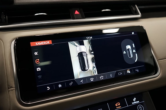 Land Rover Range Rover Velar 23 of 26