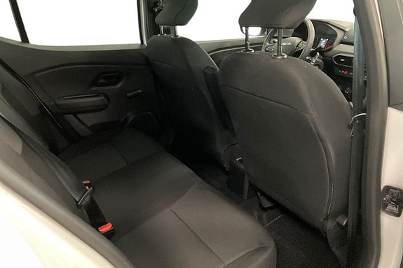 Dacia Sandero 10 of 22