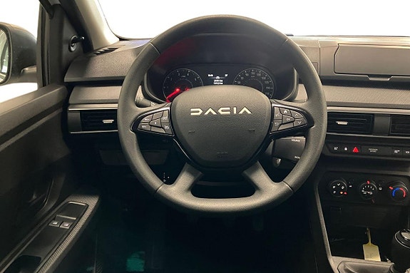 Dacia Sandero 12 of 22