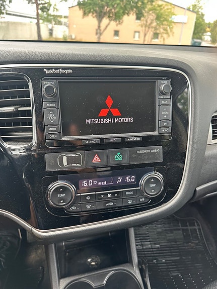 Mitsubishi Outlander 10 of 13