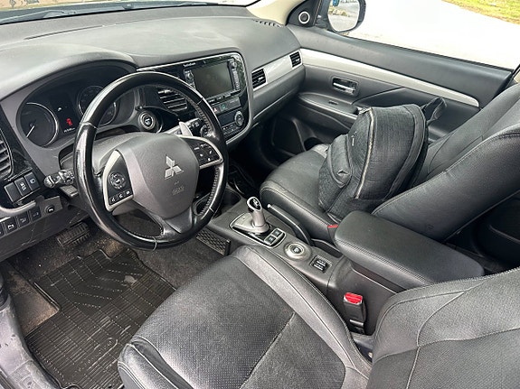 Mitsubishi Outlander 9 of 13